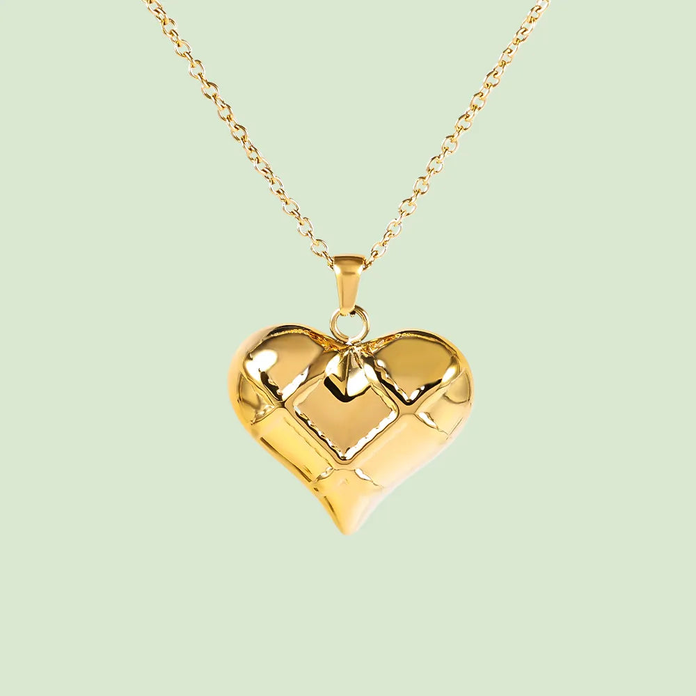 Heart Shape 304 Stainless Steel 18K Gold Plated Pendant Necklace