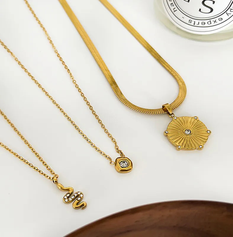 Simple Style Classic Style Solid Color 316L Stainless Steel  Rhinestones 18K Gold Plated Plating Inlay Pendant Necklace