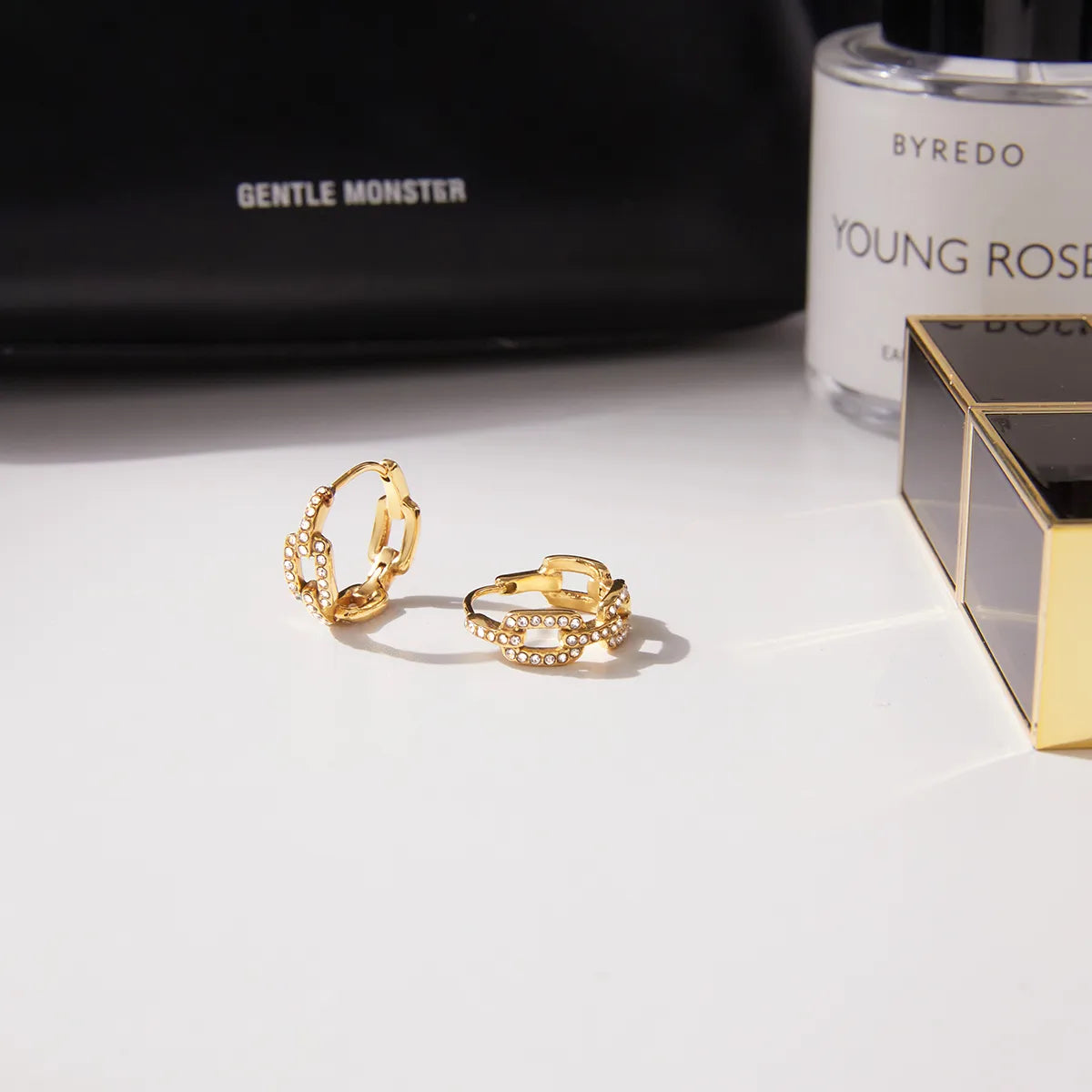 Buckle Up 18K Gold Plated Stainless Steel + Zircon White Zircon Chain Earring